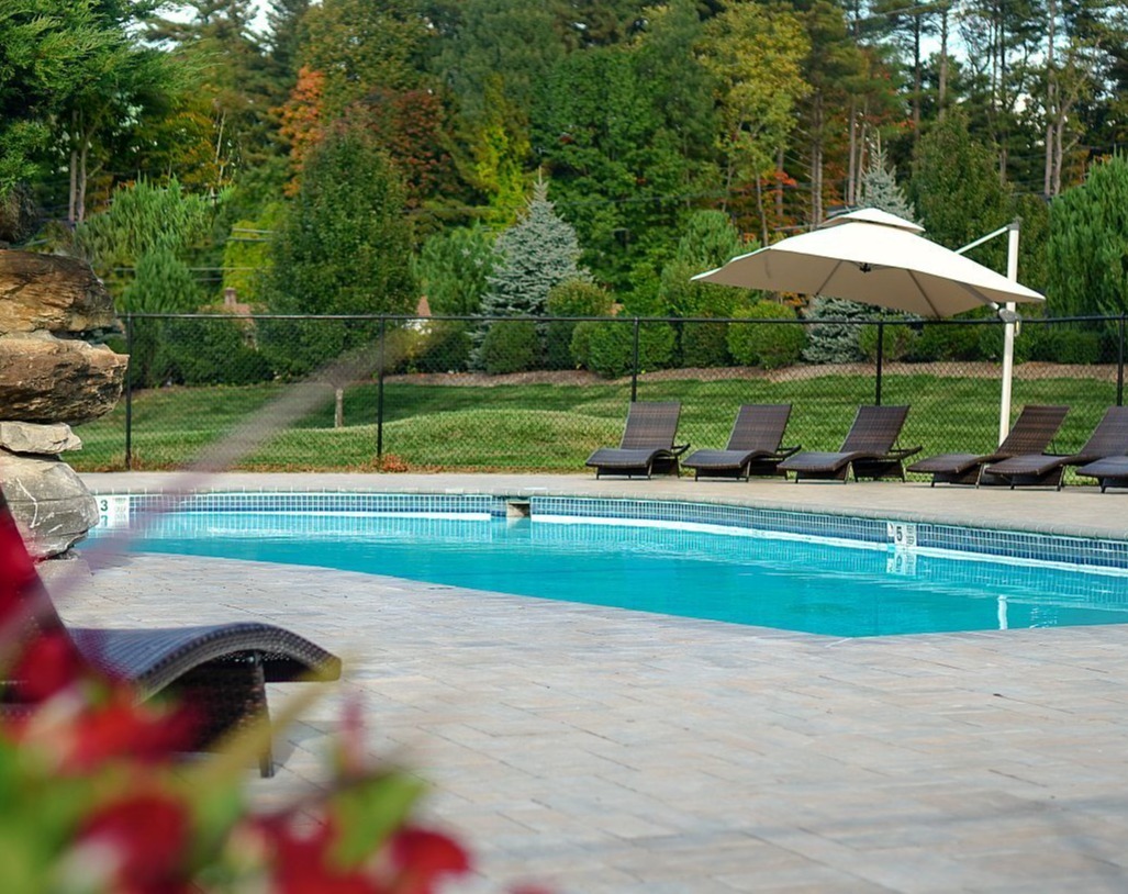 Yankee Outdoor Pool Final copy