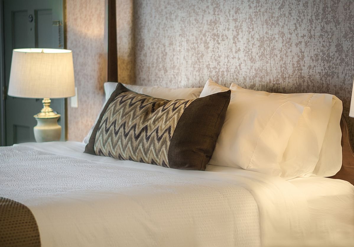 Yankee Room 402 bed 3 copy